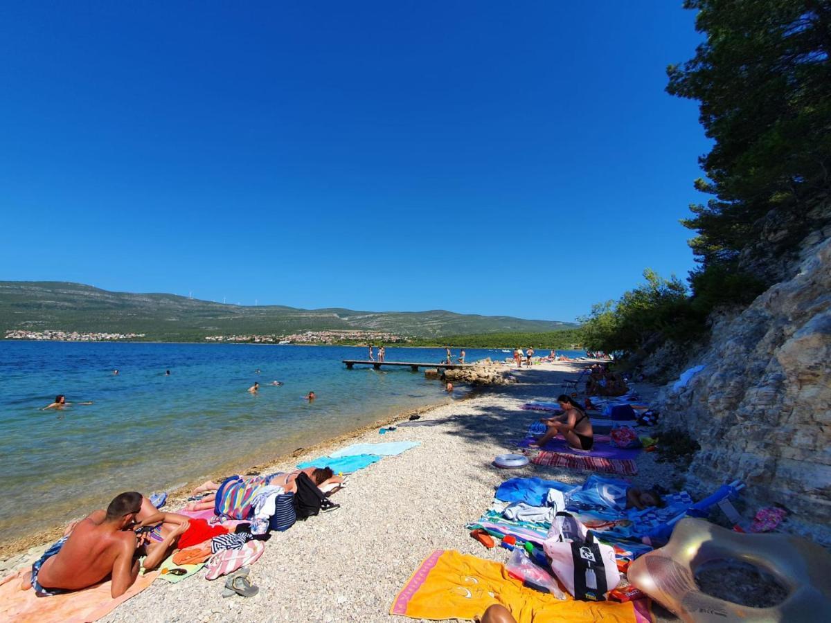 Gizmo Apartments Gornji Karin Εξωτερικό φωτογραφία